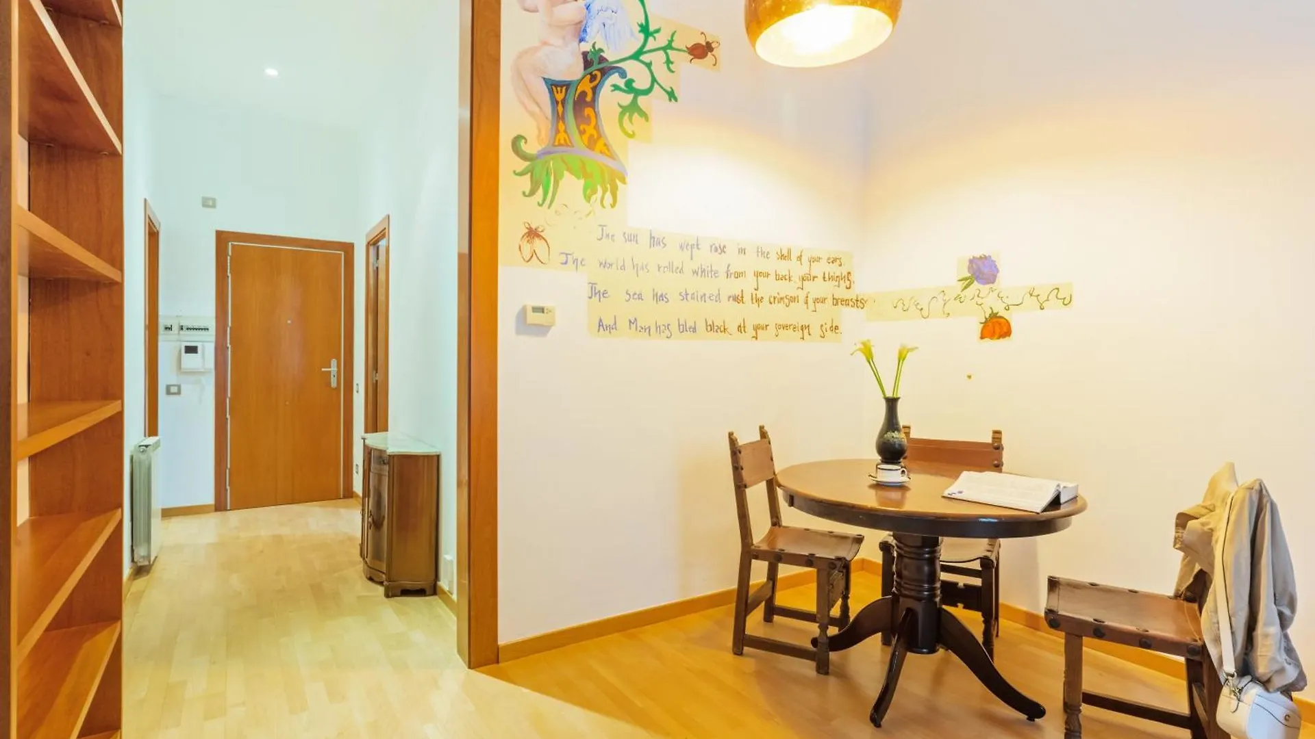 Quiet, Vibrant 2 Bedroom In Pedestrian Eixample Barcelona Apartment