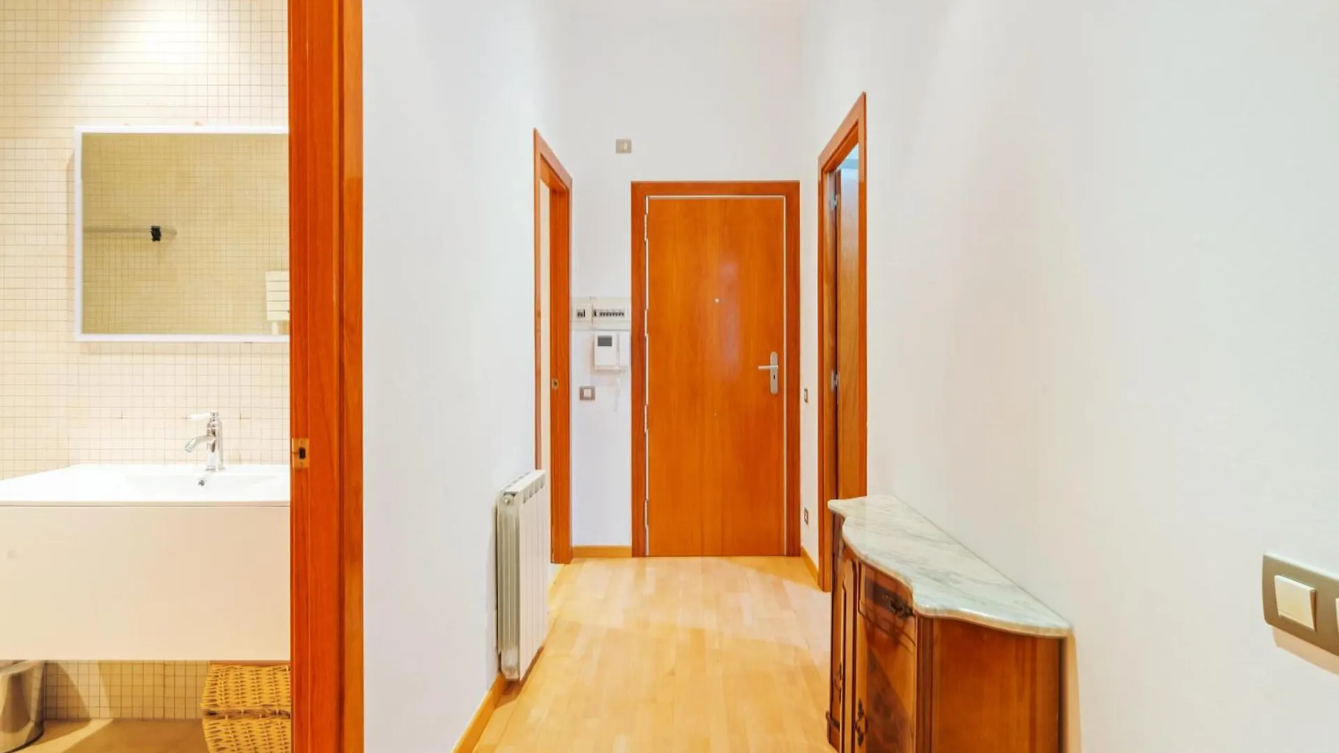 Quiet, Vibrant 2 Bedroom In Pedestrian Eixample Barcelona 0*,  Spain